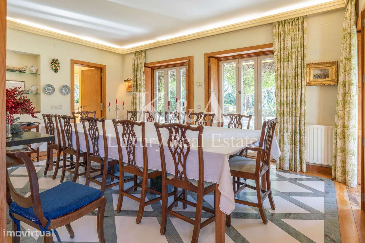 Moradia localizada na  Foz Velha, numa zona tranquila e rodeada por es - Grande imagem: 4/22