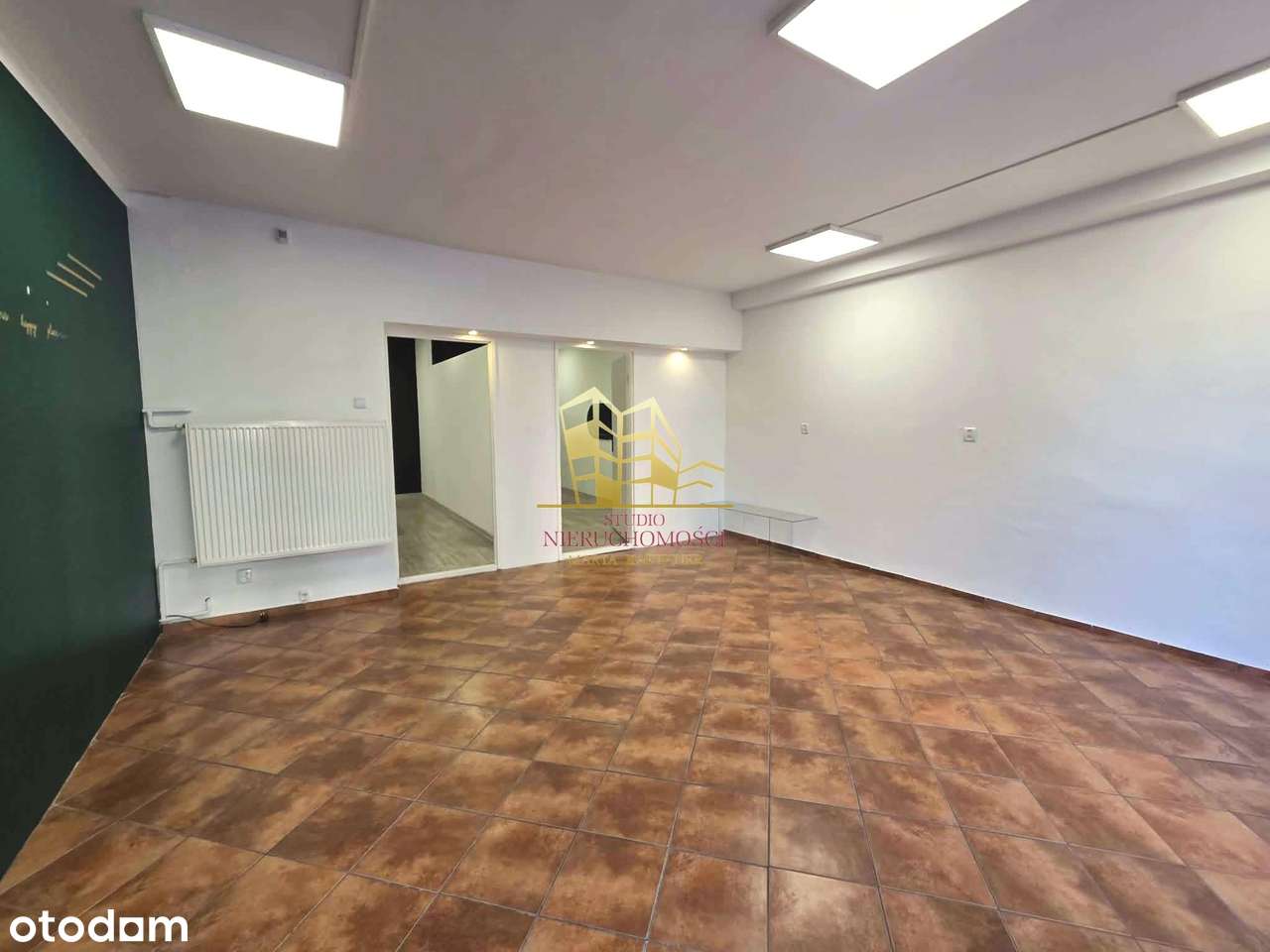 Lokal usługowy 53,8 m² | Centrum Pieszyc | Wejście z ulicy-7