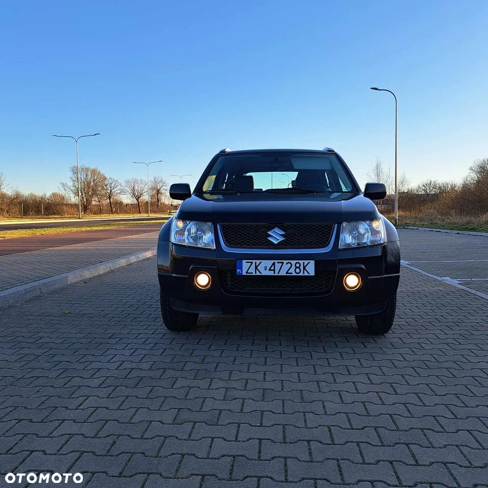 Suzuki Grand Vitara 1.6 De luxe - 4