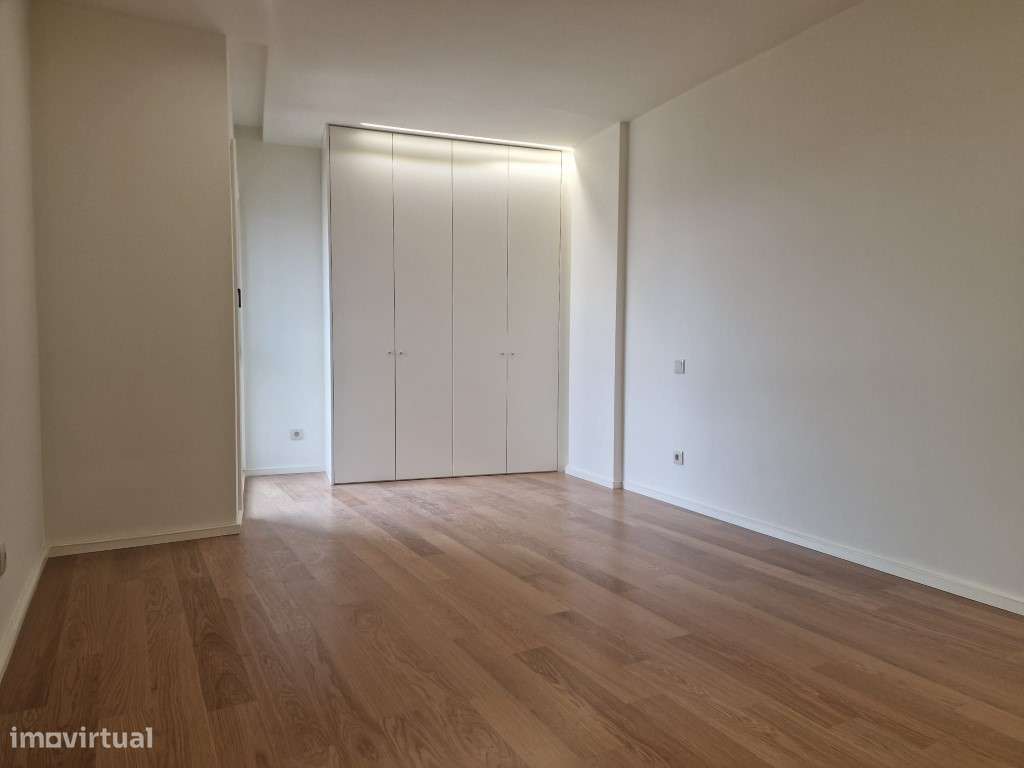 Apartamento T3 Novo com Varanda | Centro da Maia - Grande imagem: 5/29