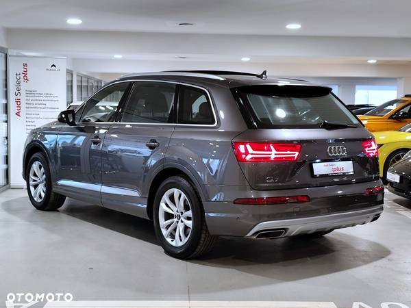 Audi Q7 - 13