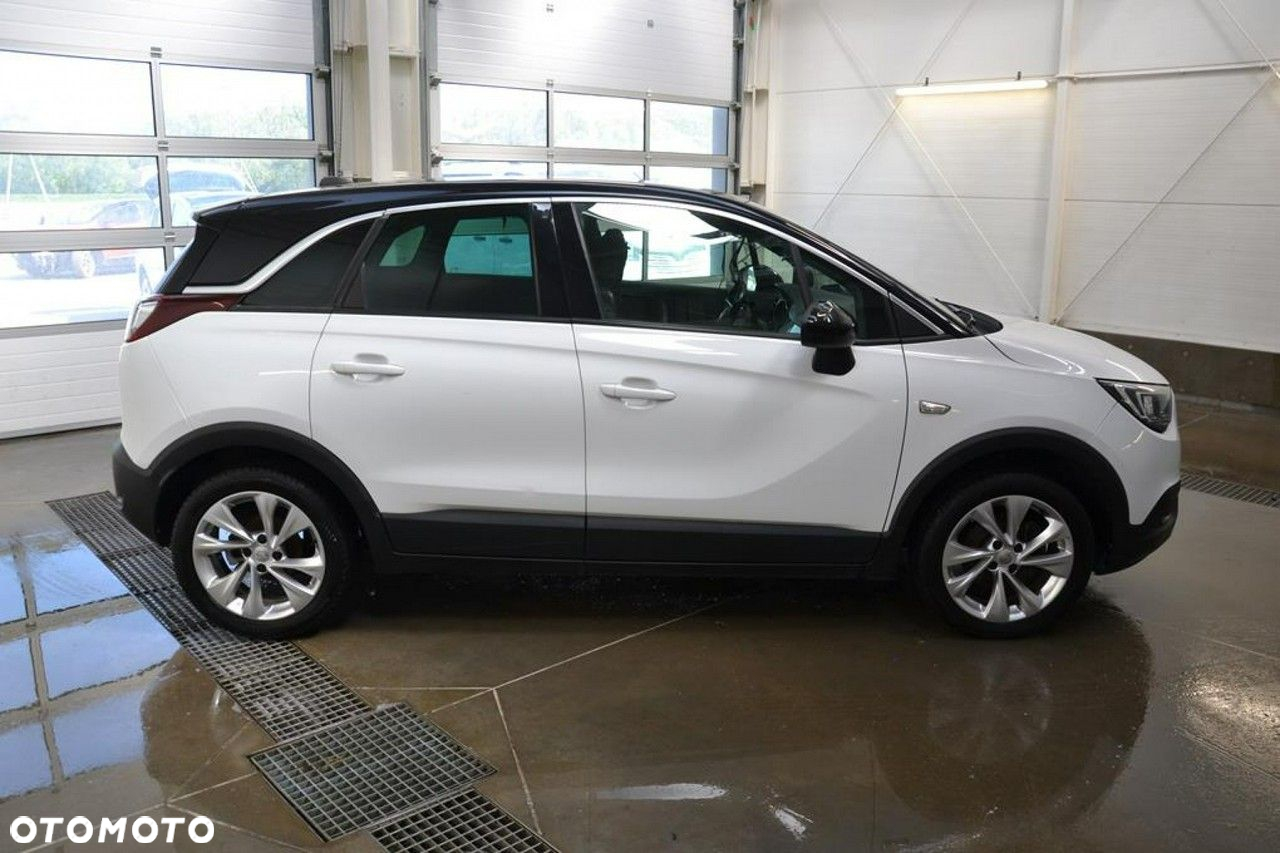 Opel Crossland X - 8