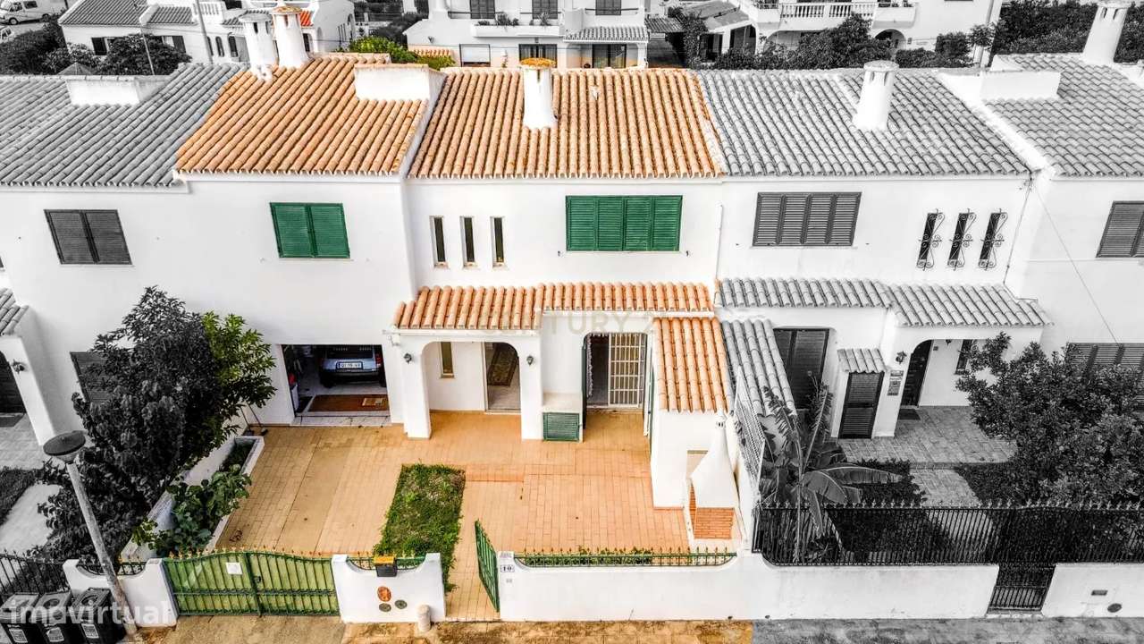 Moradia T4 em Faro, Gambelas - O melhor de dois mundos, onde a tranqui - Grande imagem: 2/60
