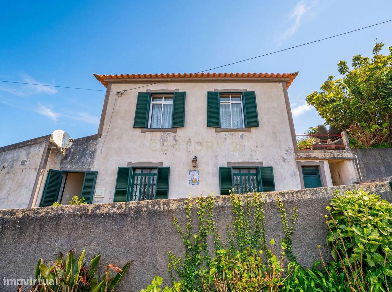 Oportunidade Única: Moradia T2 Tradicional nas Achadas da Cruz-15