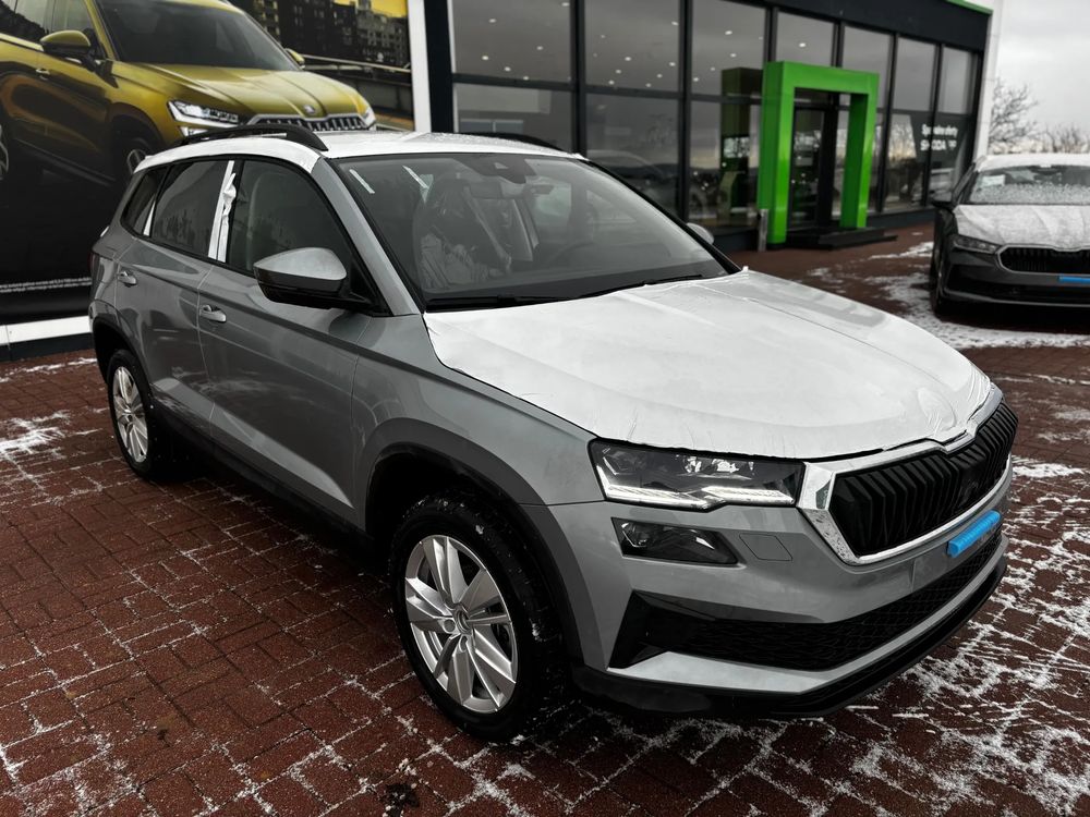 SKODA KAROQ Karoq Drive 1,5 TSI 150 KM 6-biegowa manualna