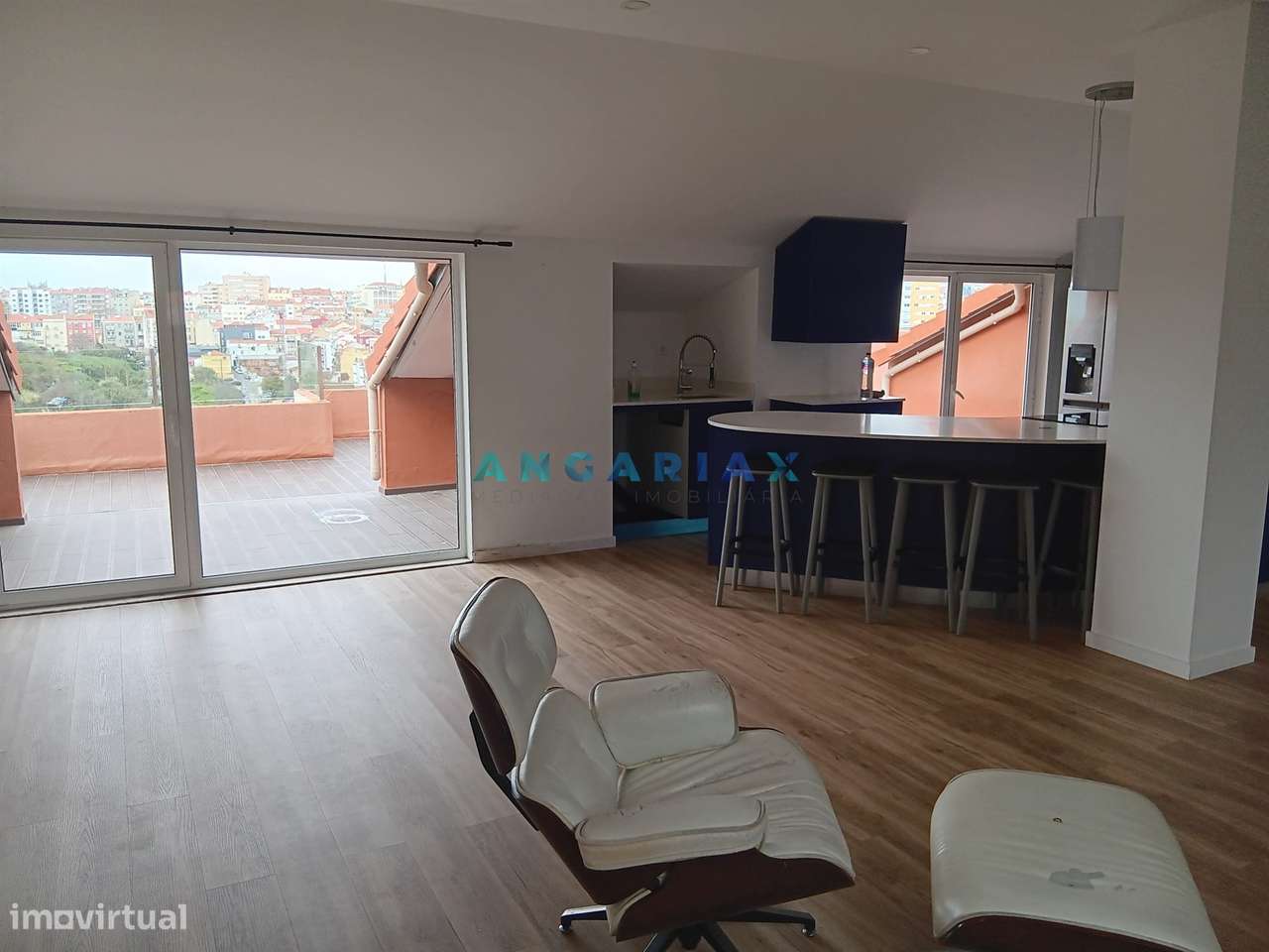 ANG1573 - Apartamento T2 Duplex para Venda em Lisboa - Grande imagem: 5/16