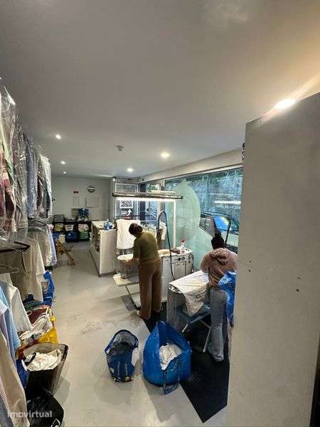 Trespasse de engomadoria com mais de 20 anos - Grande imagem: 4/9