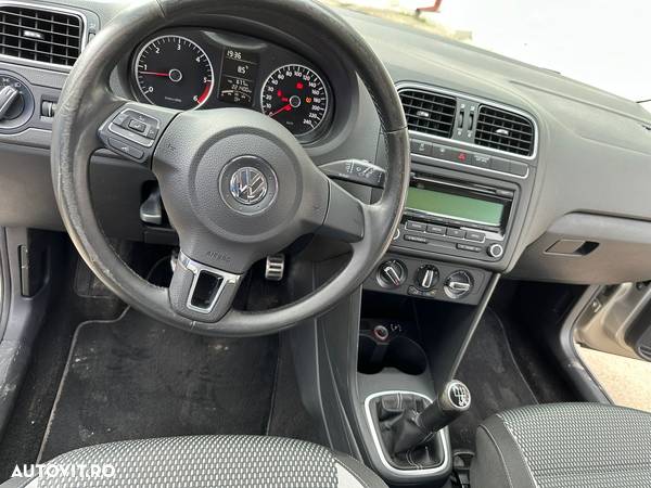 Volkswagen Polo 1.6 TDI Cross - 6