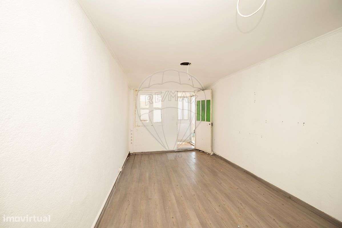 Moradia T4 para venda-23