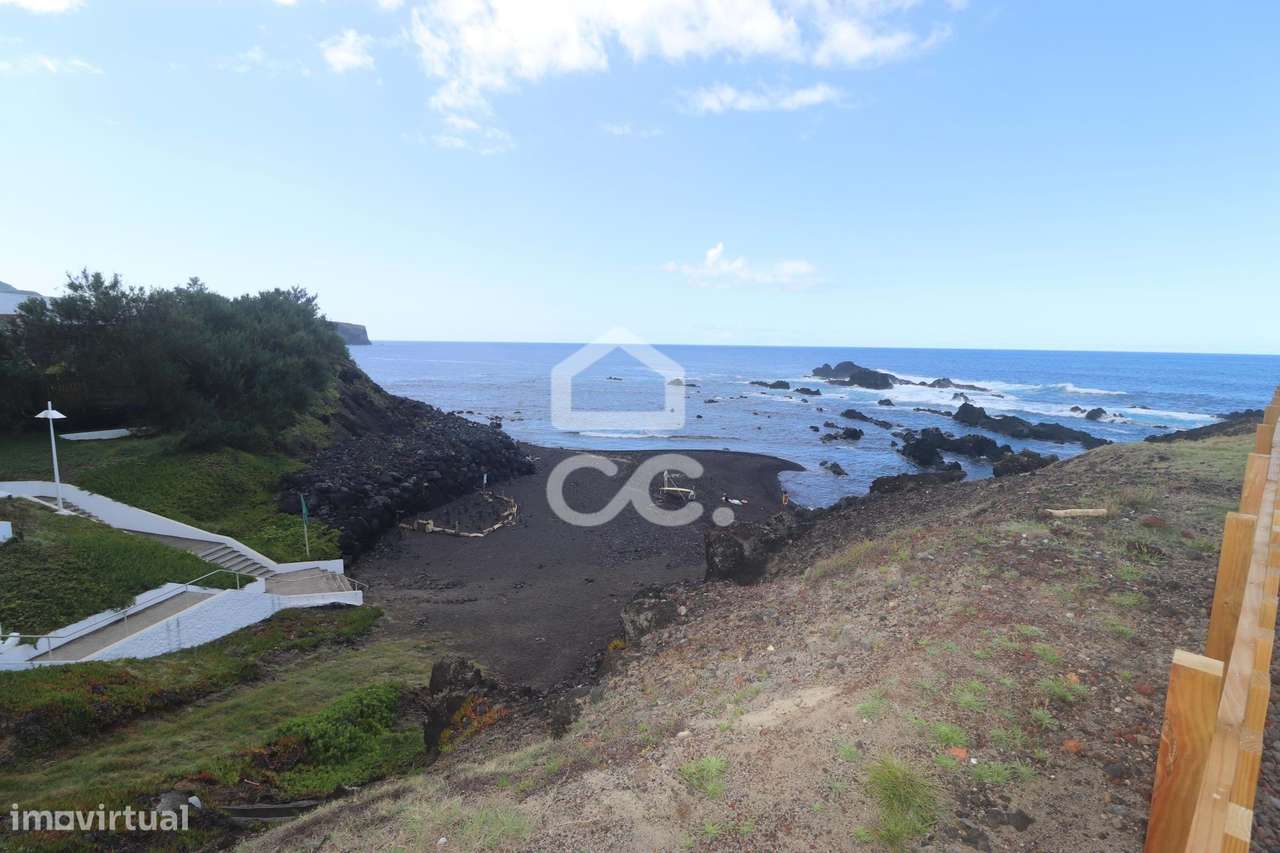 Moradia com 3+1 Quartos - Mosteiros- Ponta Delgada-36
