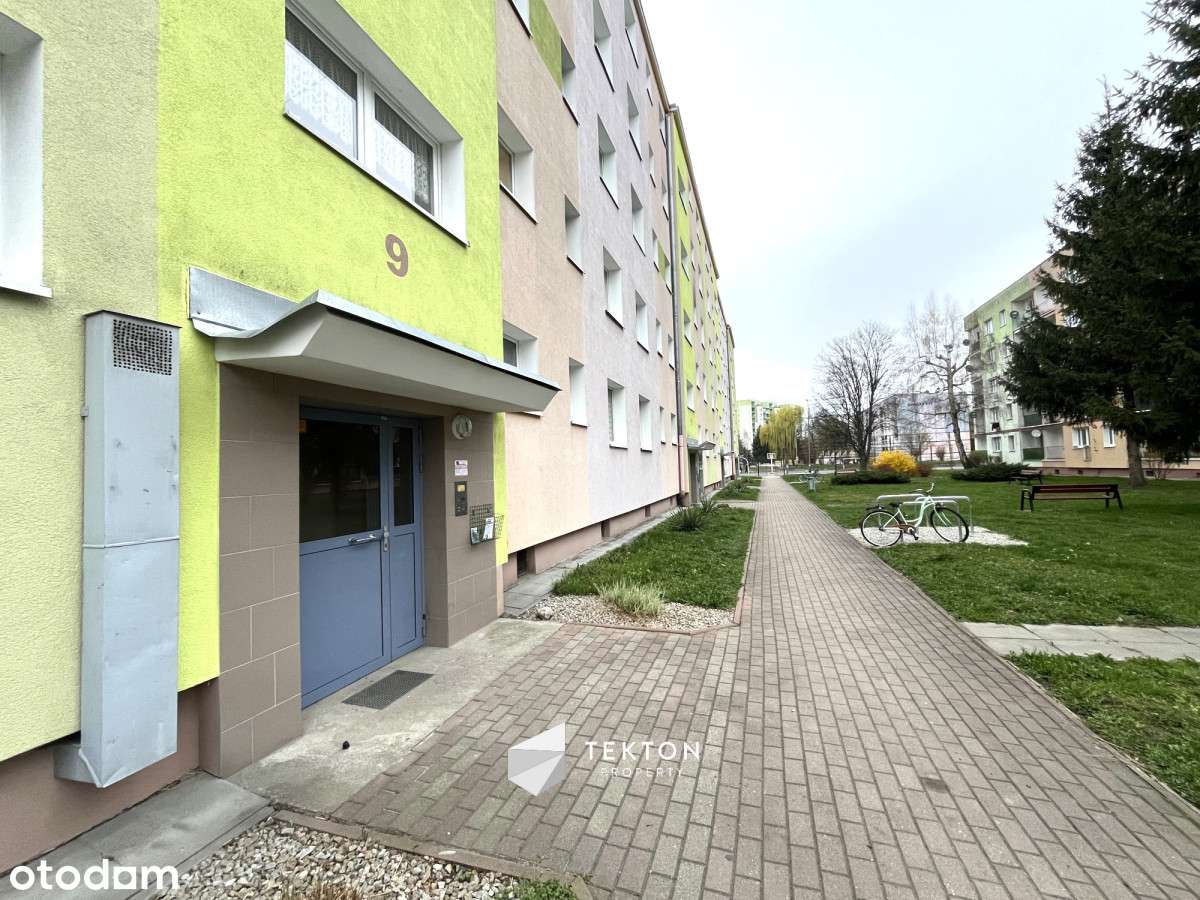 Słoneczne 2 pokoje mieszkanie do własnej aranżacji-7