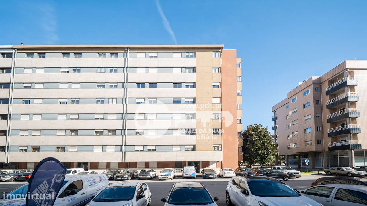 Apartamento T3 com Garagem – Rua José António Cruz, Braga (S. Vítor)-39