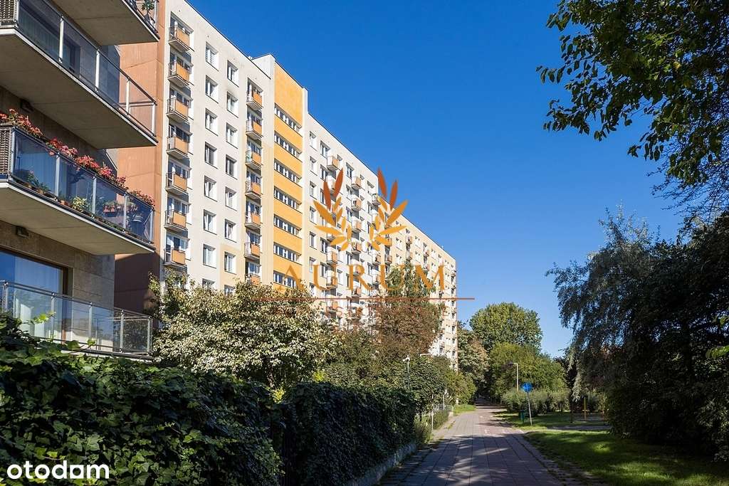 Kawalerka na Saskiej Kępie z piękna panoramą-16