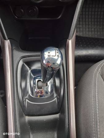 Peugeot 2008 E-HDi FAP 92 EGS6 STOP & START Allure - 12