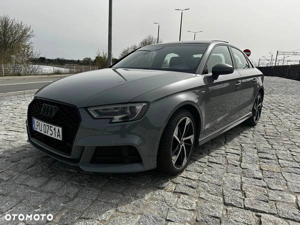 Audi A3 40 TFSI Quattro S Line S tronic - 1