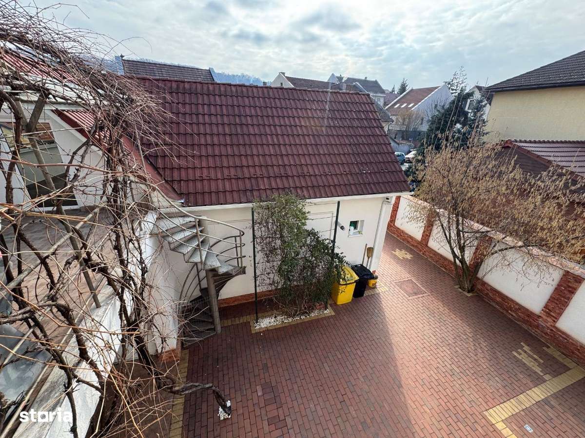Casa P+2 zona CENTRALĂ-4
