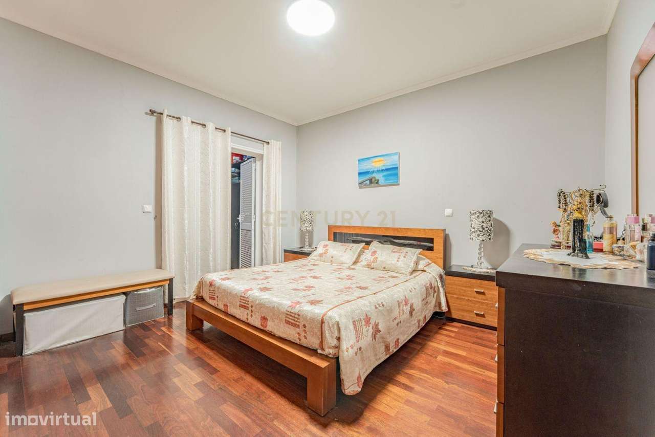 Apartamento T2 com vista mar-Atalaia, Caniço-23