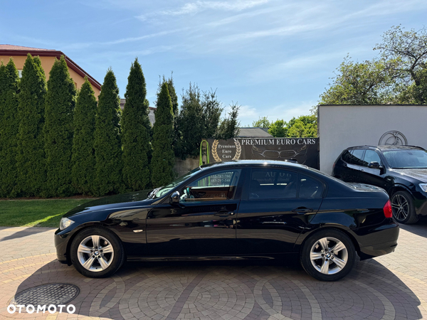 BMW Seria 3 320d Efficient Dynamics Luxury Line - 23