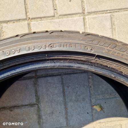 BRIDGESTONE POTENZA RE050A 225/35R19 88Y RSC 7mm - 4