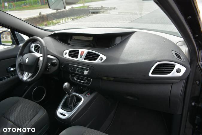 Renault Scenic - 15