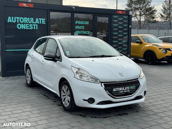 Peugeot 208 1.4 HDi FAP Style - 3