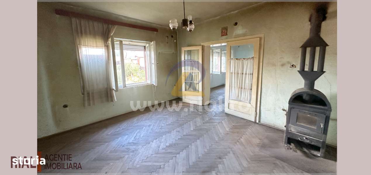 Casa cu etaj , 3 camere, Vitrometan - Imagine principală: 5/10