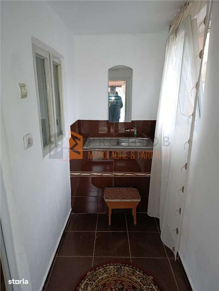 Casa tip parter zona Sarata Monteoru-14