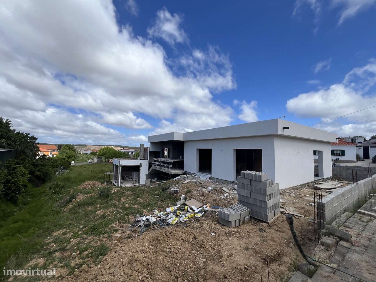 Moradia Térrea Moderna com Piscina | Torres Vedras-21