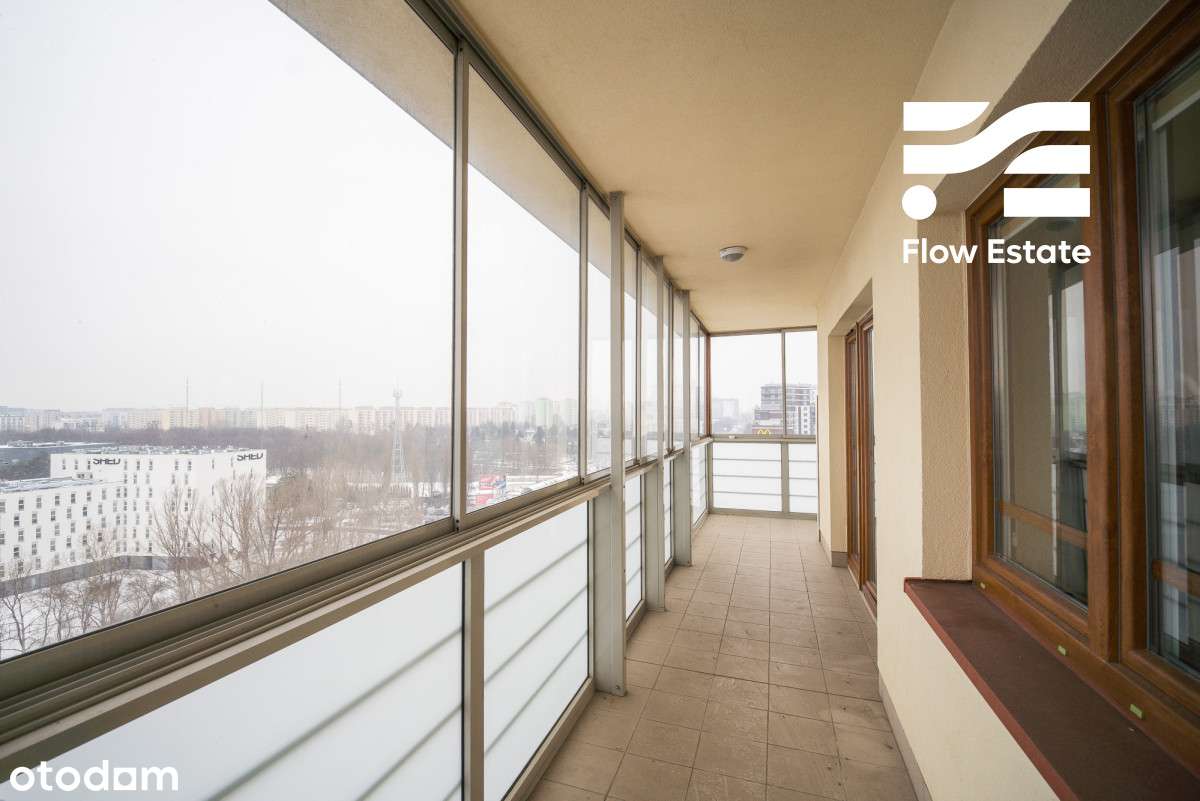 Wyjątkowy apartament z panoramą Warszawy-15