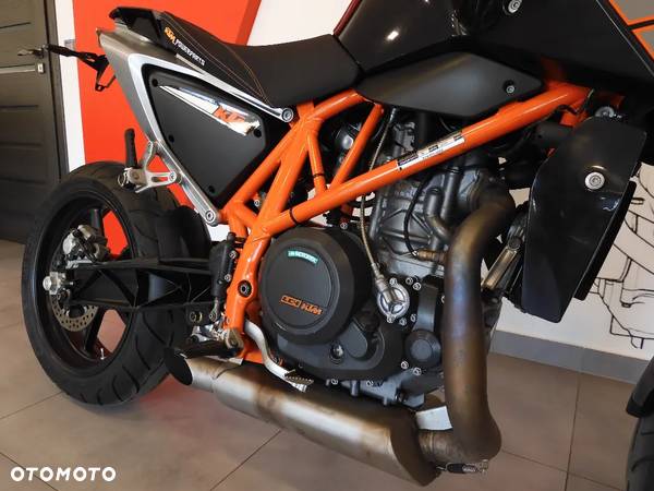 KTM Duke - 17