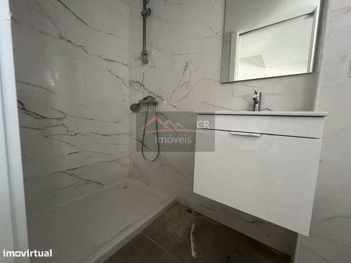 Vendo Moradia Nova T2 Garagem Vale Milhaços - Grande imagem: 4/10