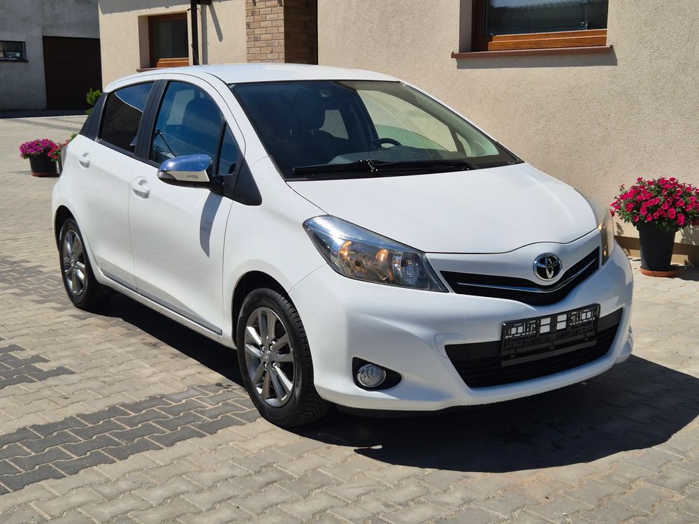 Toyota Yaris III 1.33 VVT-i Style 2014