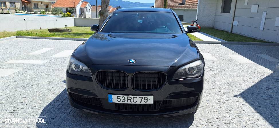 BMW 740 d xDrive - 11