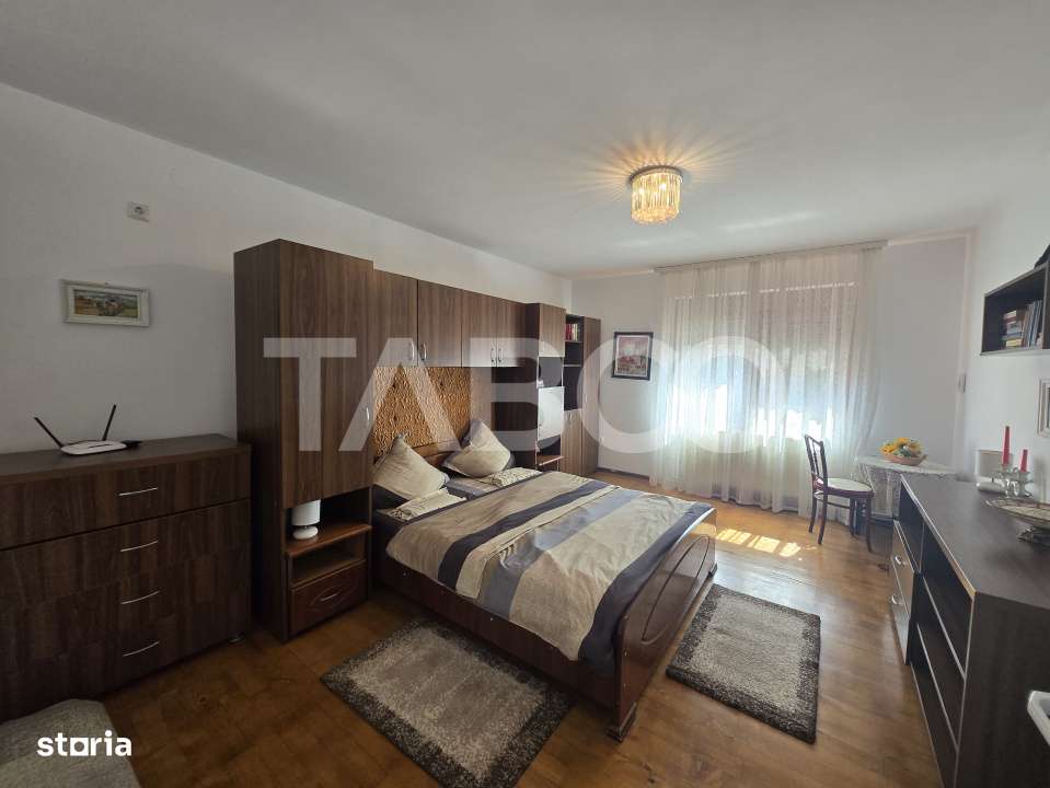 Casa individuala de vanzare 387mpu teren 624mp Sura Mica Sibiu - Imagine principală: 4/19