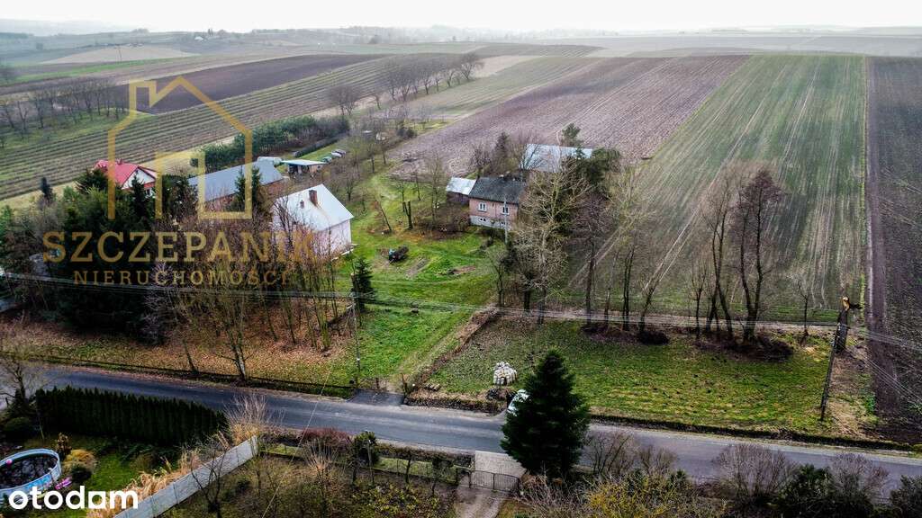 Urokliwy Dom z cegły na pięknej 25 arowej działce-14