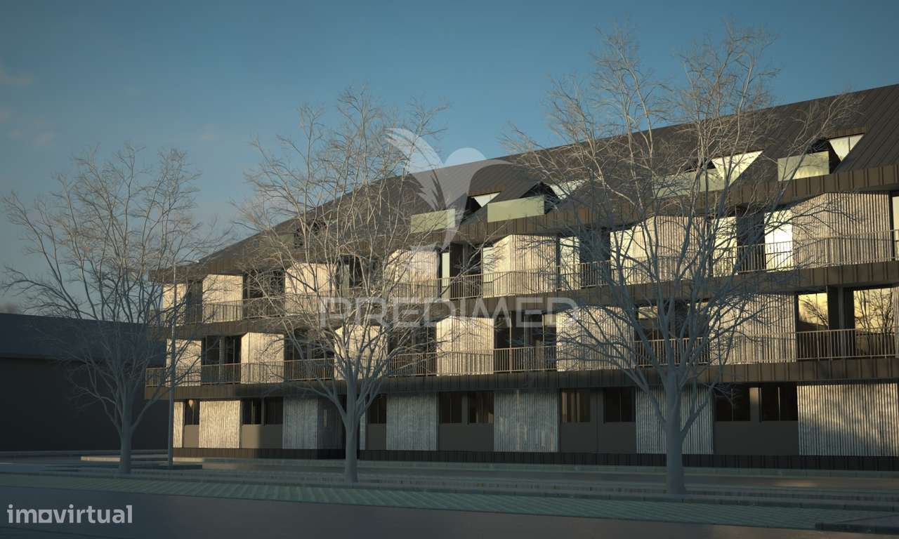 Apartamento T2 com suite, varanda e lugar de garagem em Aveiro - Grande imagem: 2/7