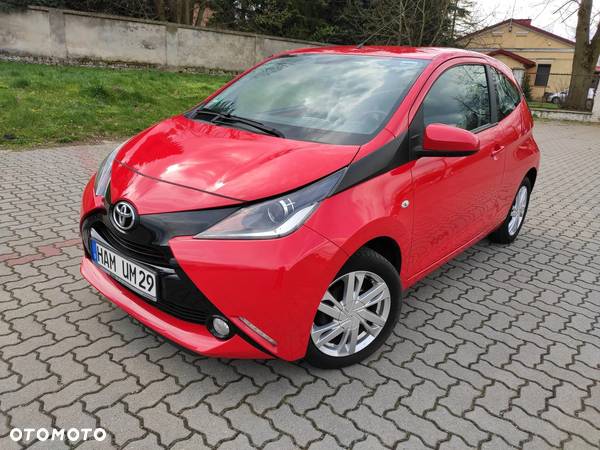 Toyota Aygo x-play touch - 7