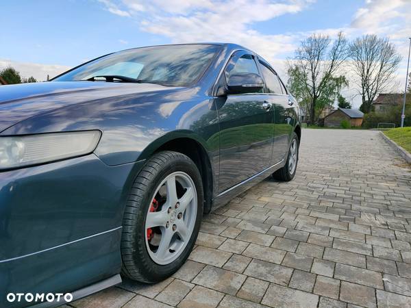 Honda Accord 2.0 Comfort - 12