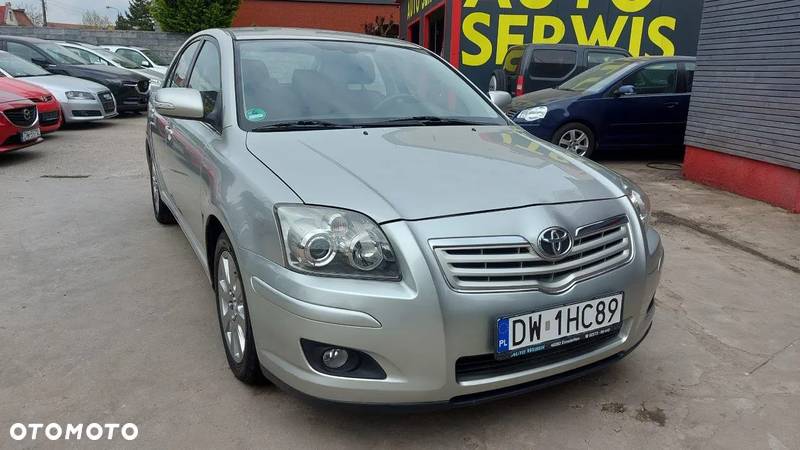 Toyota Avensis 1.8 VVT-i Executive - 13