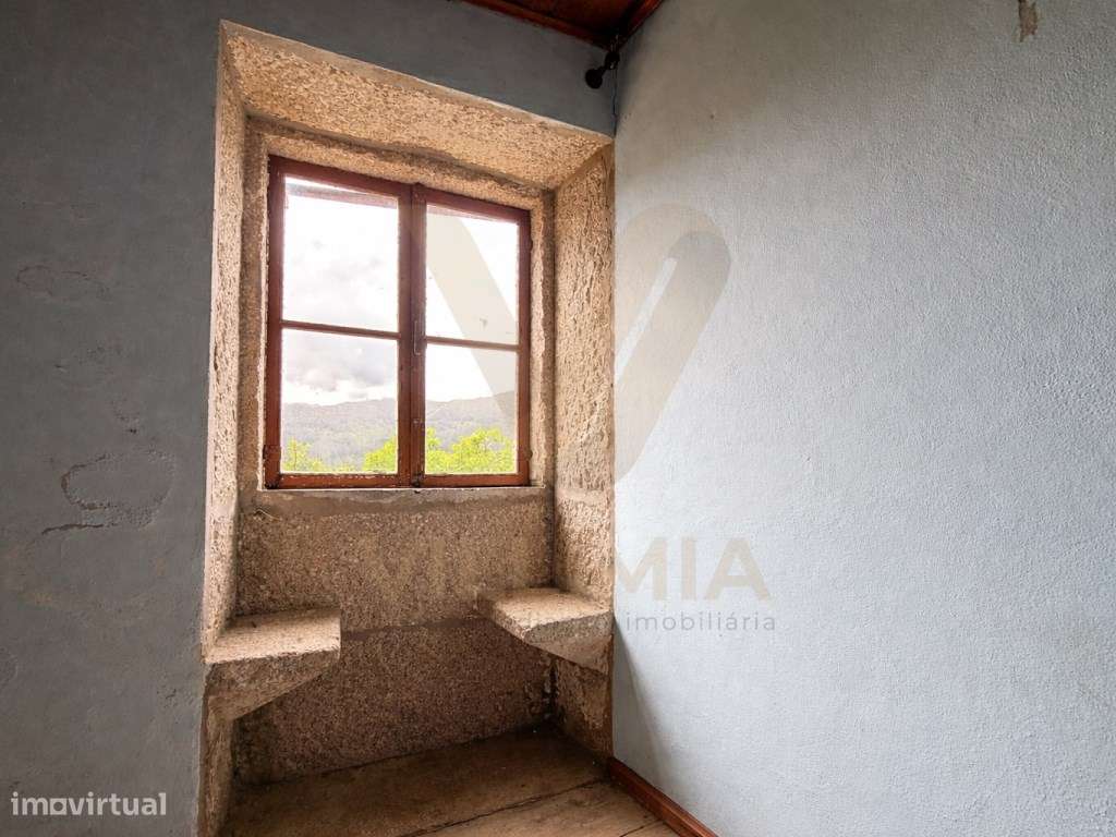 Casa Antiga T3 para Restauro | Facha - Ponte de Lima-24