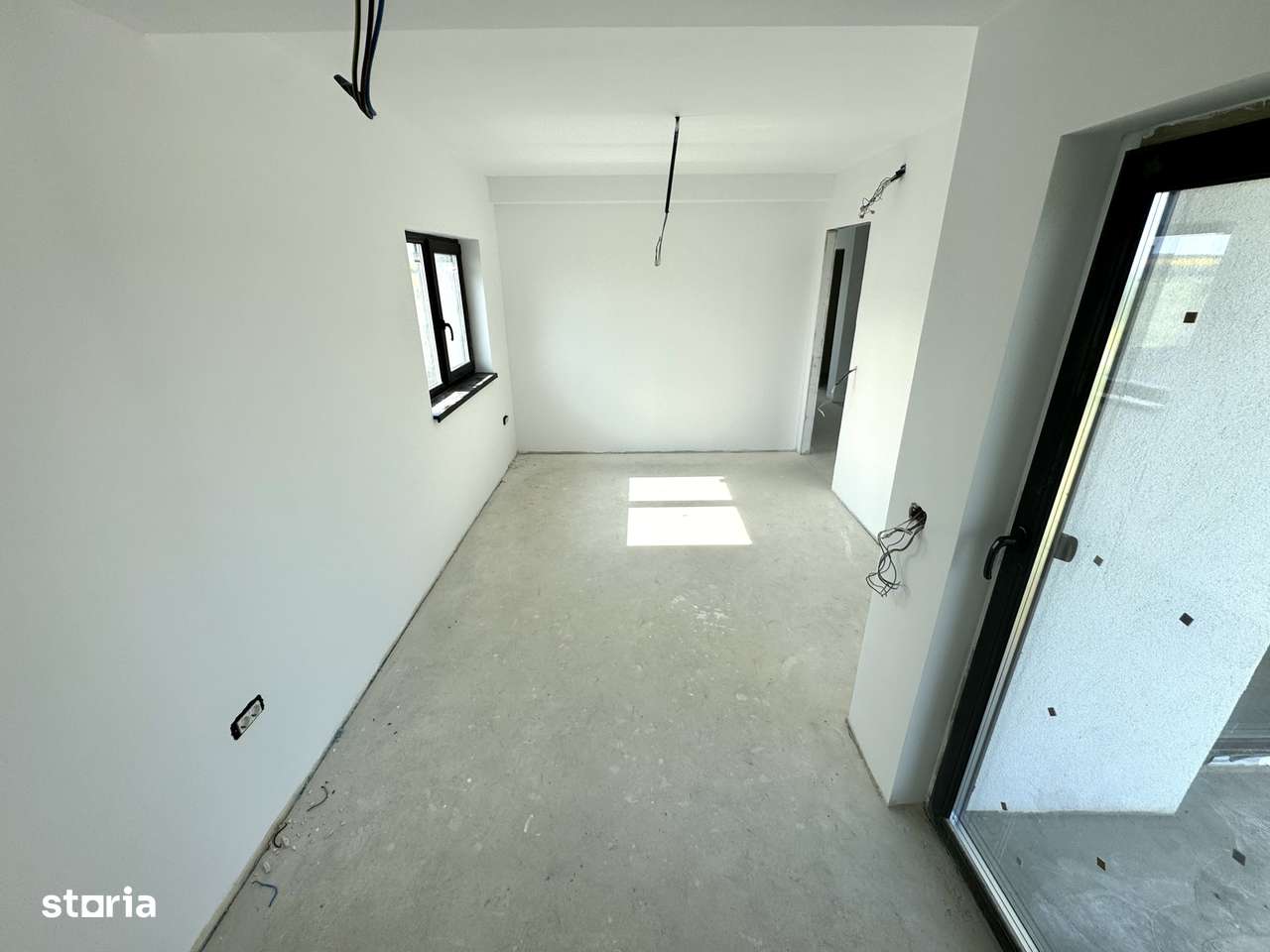 CANALIZARE! Camera tehnica! Incalz in pard! Vila 4 camere, Aroneanu - Imagine principală: 5/8