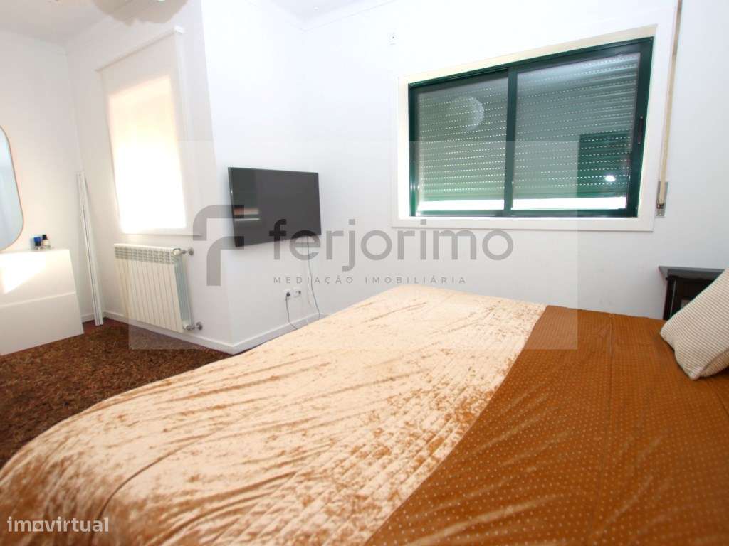 Moradia Geminada T3 com Vista Deslumbrante sobre Guimarães-24
