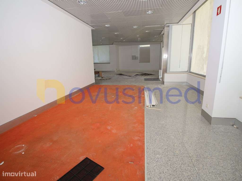 Algarve, Loja para comércio ou serviços, centro Armação de Pêra, pa... - Grande imagem: 5/14