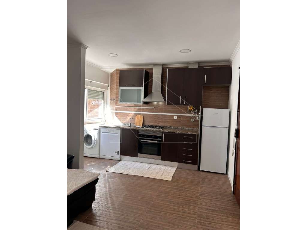 Apartamento T2 - Lisboa-6