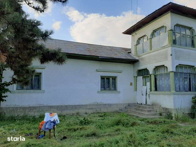 Casa sat Falfani 35 km de Pitesti - Imagine principală: 4/8