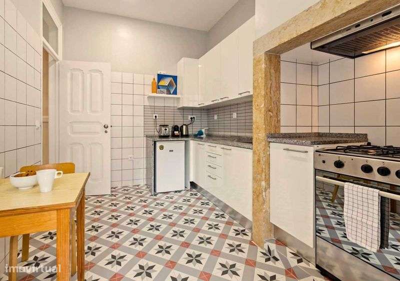 Apartamento espaçoso de 2 quartos com comodidades modernas - Grande imagem: 5/5