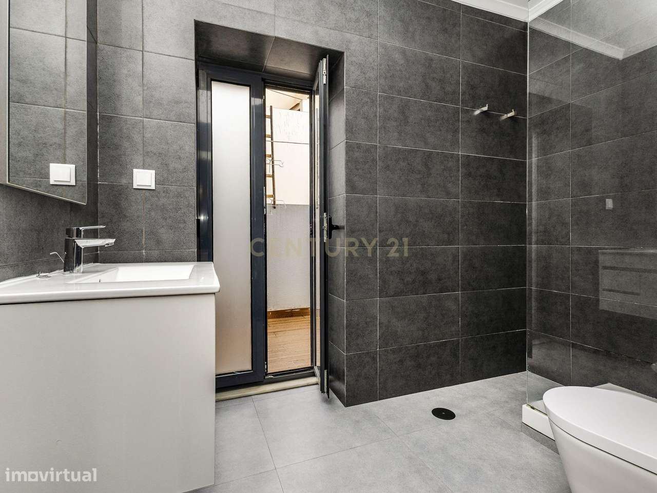 T1 NOVO | EQUIPADO | COM PATIO | CAMPO DE OURIQUE - Grande imagem: 5/25