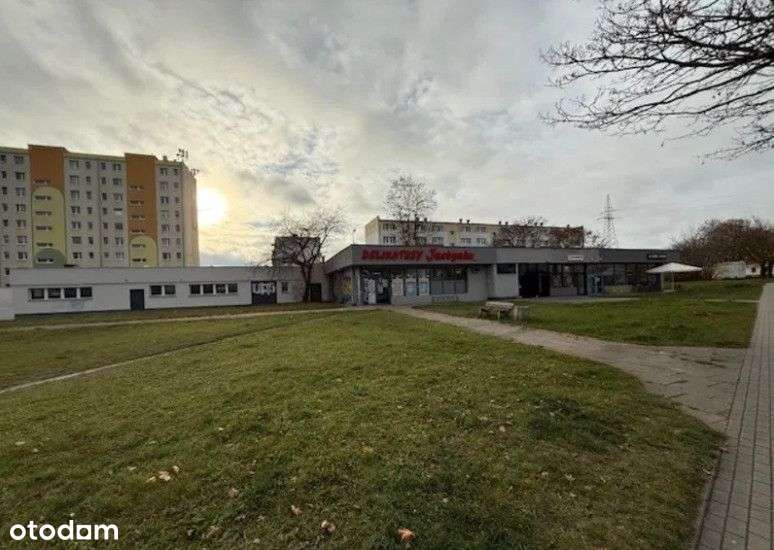 Gdynia Obłuże, Lokal 300m do sprzedaży-0