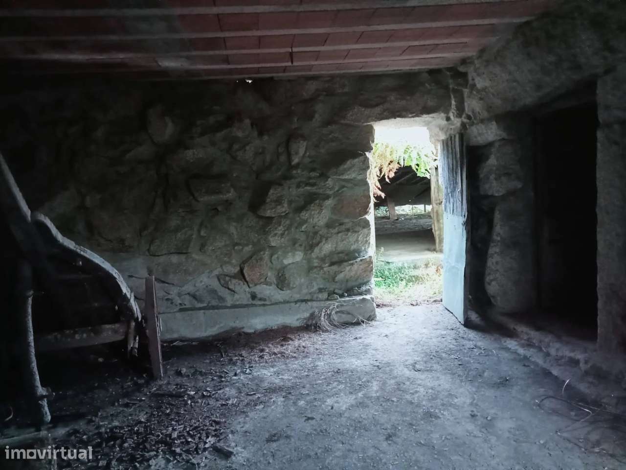 Moradia em Pedra de 1927 para Restauro | Lindoso, Ponte da Barca-10