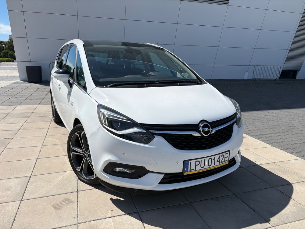 Opel Zafira C 1.6 T SIDI Cosmo S&S 2014